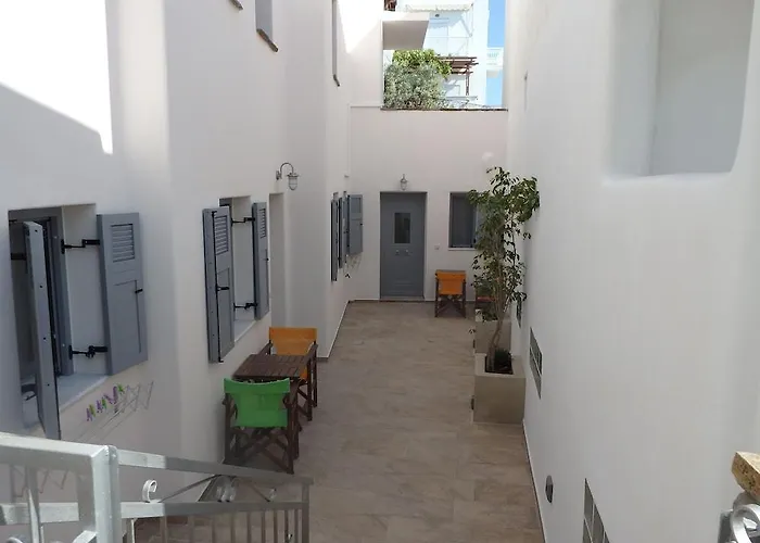 Hotel Nikos Verikokos Naxos City
